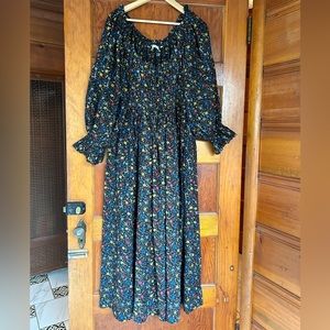 Isolde dress in dusk Lily of the valley